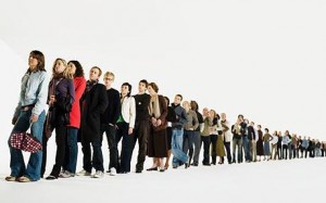 queue-people